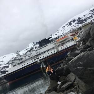 Meet your Posher, Carmen